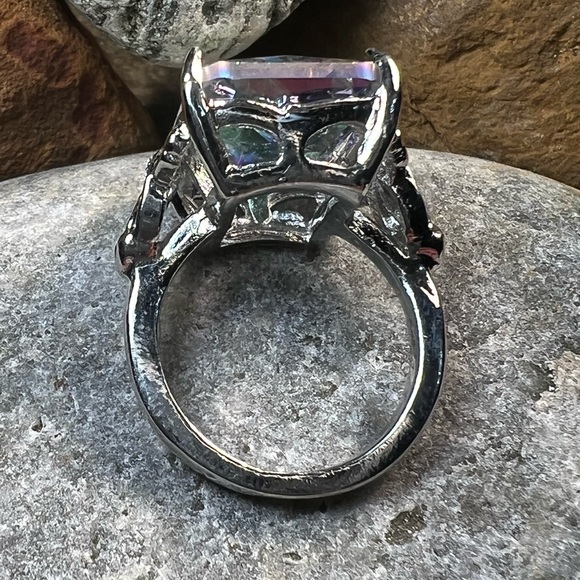 🔥Simulated mystic topaz ring size 5 - Picture 4 of 10
